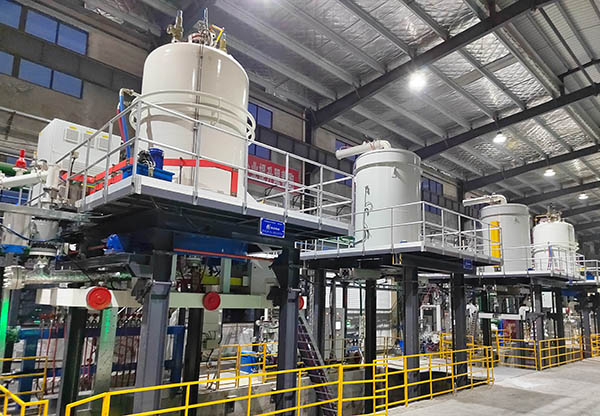 压力烧结炉.jpg 压力烧结炉.jpg