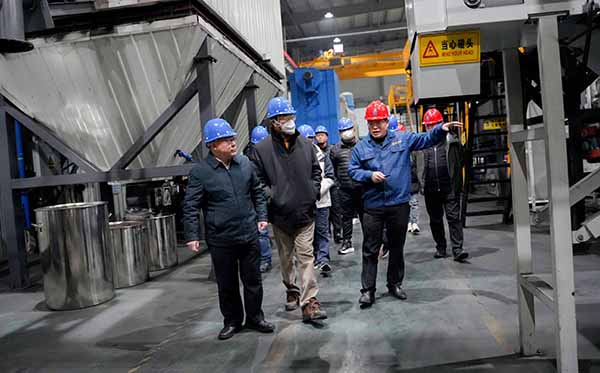 中国工程院陈勇院士莅临F66永乐科技考察指导 (10).JPG 中国工程院陈勇院士莅临F66永乐科技考察指导 (10).JPG