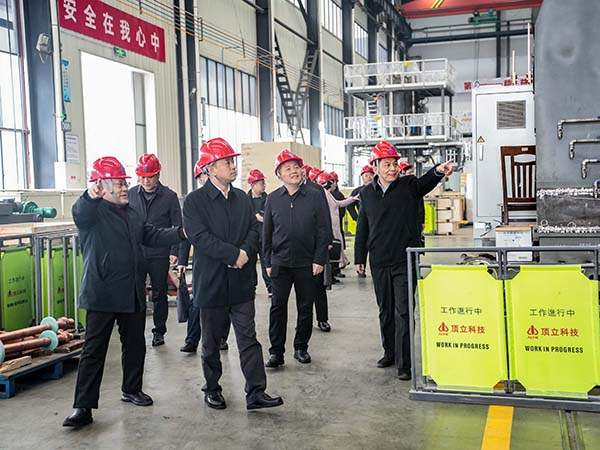 省直机关工委副书记汤立斌一行莅临F66永乐科技调研 (2).JPG 省直机关工委副书记汤立斌一行莅临F66永乐科技调研 (2).JPG
