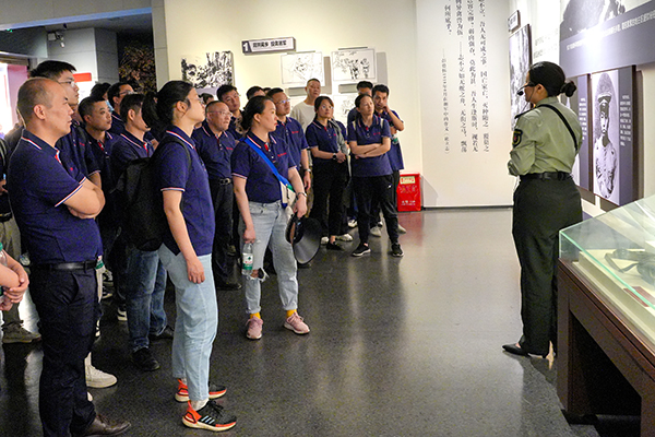 访名人故里 悟湖湘文化——F66永乐科技开展主题活动 (5).JPG