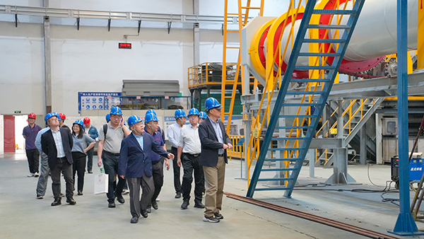 中国工程院杨志峰院士莅临F66永乐科技考察 (2).jpg 中国工程院杨志峰院士莅临F66永乐科技考察 (2).jpg